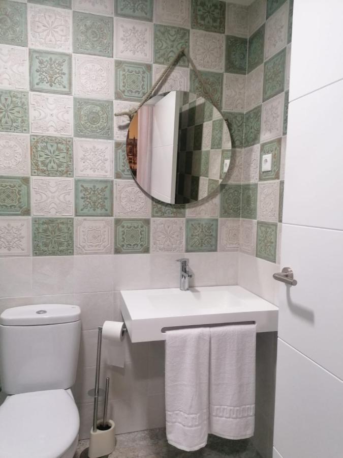 Gamonal Hostal Restaurante Casa Isabel מראה חיצוני תמונה